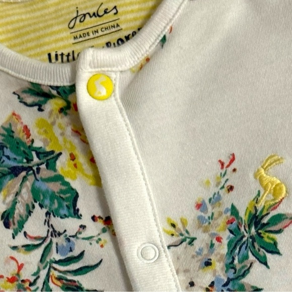 Joules Baby Girls Footed Sleeper – Floral Razzmatazz Print – Size 0-3 Months - Picture 2 of 8